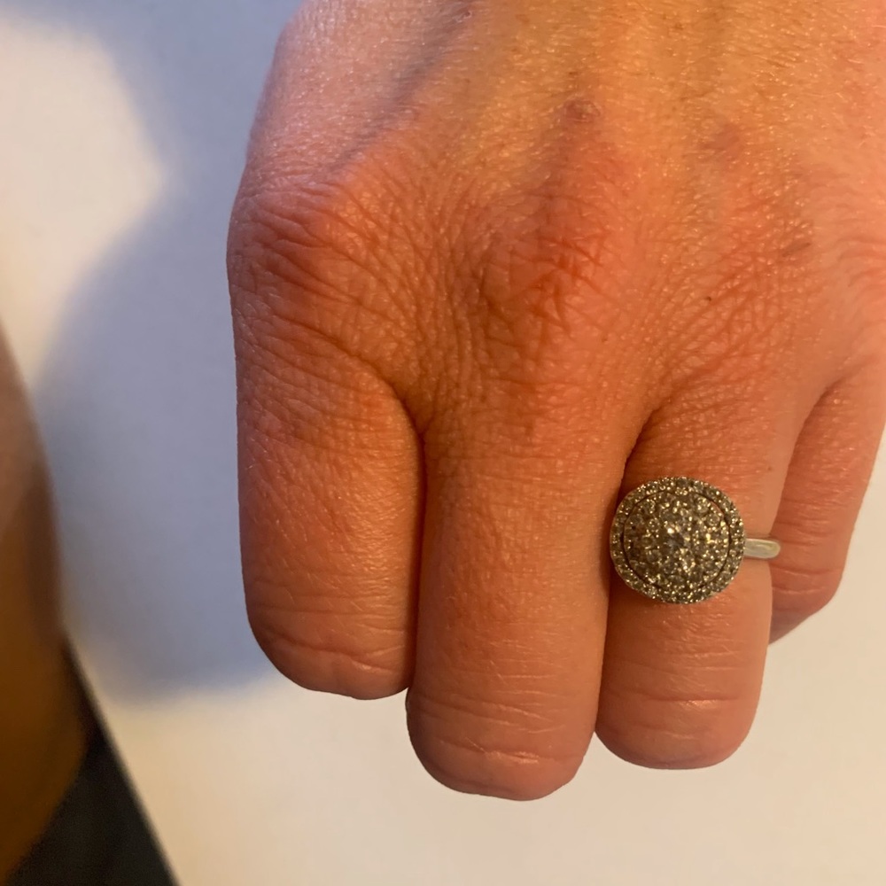 Sales diamond ring